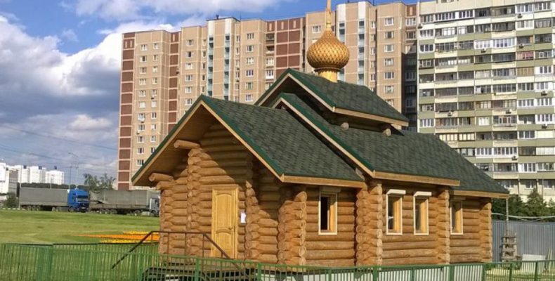 Возле храма святителя Алексия найден труп мужчины