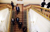 До конца года Путин обещал уволить десяток губернаторов
