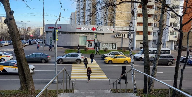 Новый светофор установлен на ул.Грина
