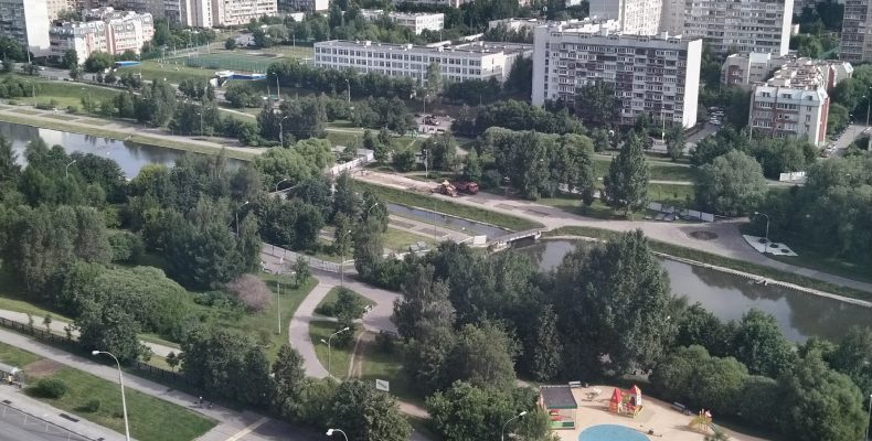 Началась реконструкция парка в Северном Бутово между улицей Ратная и Знаменские Садки
