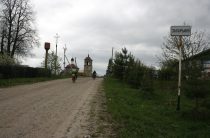 Дорогу к школе в поселке Захарьино скоро достроят