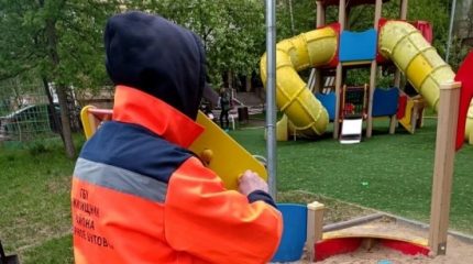 В Северном Бутово проходит месячник по благоустройству
