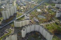 Плавающие фонтаны с подсветкой украсят парк в пойме Битцы
