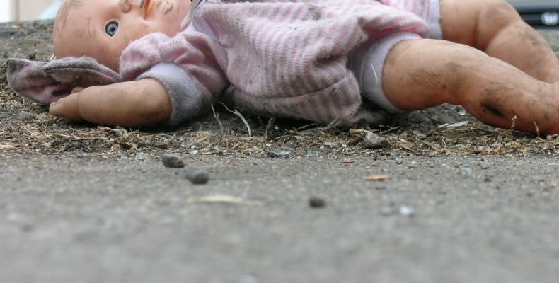 Девочку семи дней от роду нашли в траве на юге Москвы